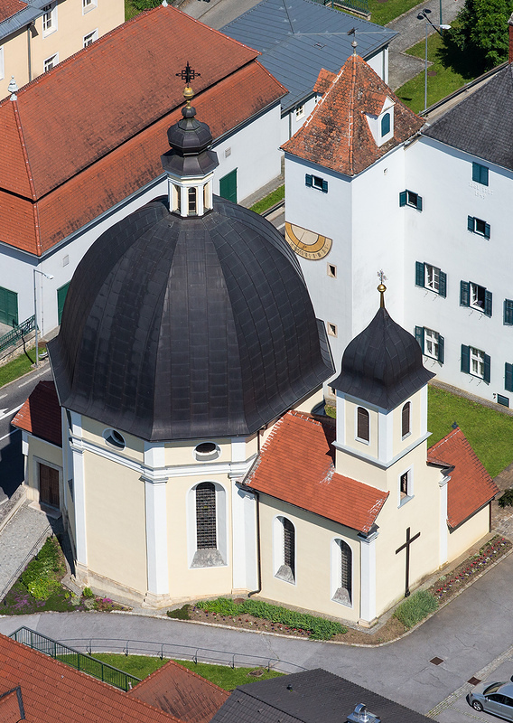 Pfarrkirche Tobelbad / Harry Schiffer